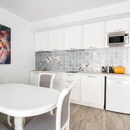 Mar Apartment *