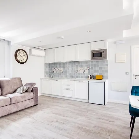 Apartment Mar